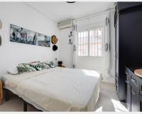 Brukt bolig - Bungalow - Torrevieja - Nueva Torrevieja - Aguas Nuevas