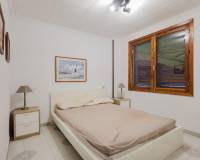 Sale - Apartment - Torrevieja - Centro