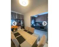 Sale - Bungalow - Torrevieja - Centro