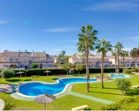Sale - Bungalow - Torrevieja - Nueva Torrevieja - Aguas Nuevas