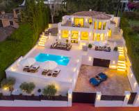 Sale - Villa - Marbella - Nueva Andalucía