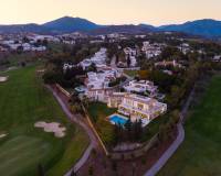 Sale - Villa - Marbella - Nueva Andalucía